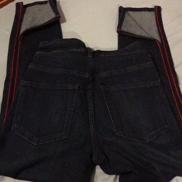 🆕EXPRESS CROPPED LEGGING HIGH RISE. - Picture 4 of 4